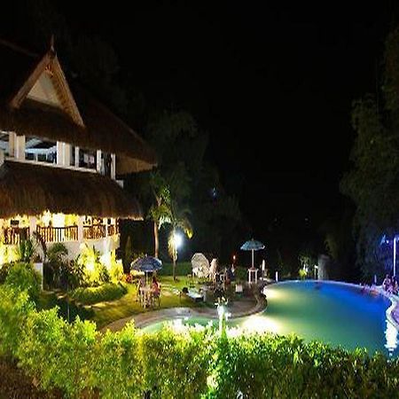 Bambu Villa Resort Batangas Esterno foto